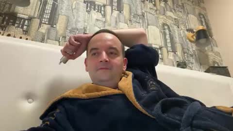 Snapshot of colambus555 chatting on 19, 10, 2025 colambus555 online show from 19, 10, 2025