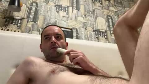 Snapshot of colambus555 chatting on 25, 10, 2025 colambus555 online show from 25, 10, 2025