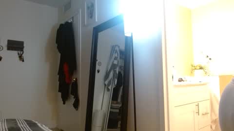 Colby big dick money online show from 18, 9, 2025