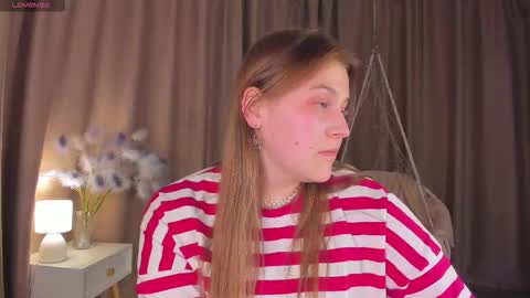 Collen Mon Tue Wed Thu Fri GMT 3 0300am - 0900am  online show from 25, 9, 2025