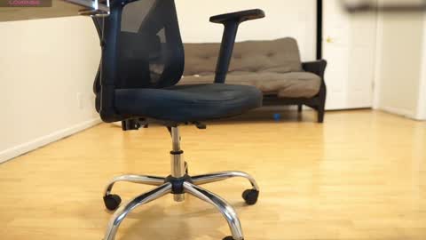 College001 online show from 13, 9, 2025