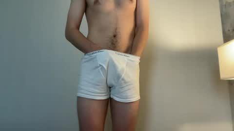 Snapshot of college_camboy chatting on 23, 6, 2026 college_camboy online show from 23, 6, 2026