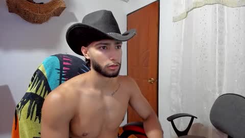 Snapshot of collins_emmett chatting on 17, 2, 2026 EMMETT COLLINS online show from 17, 2, 2026