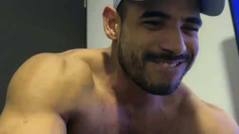 Snapshot of colton_x0610 chatting on 2, 10, 2025 colton_x0610 online show from 2, 10, 2025