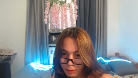 Snapshot of come_wet_me chatting on 15, 2, 2025 come_wet_me online show from 15, 2, 2025