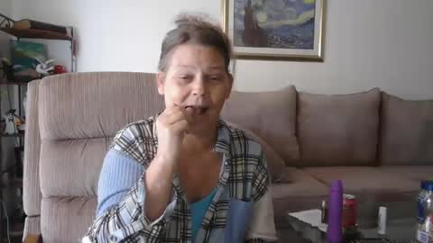 comeback pussy online show from 9, 12, 2024