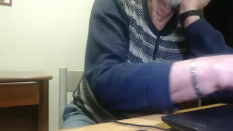 Snapshot of comemivuoi2 chatting on 1, 2, 2026 comemivuoi2 online show from 1, 2, 2026