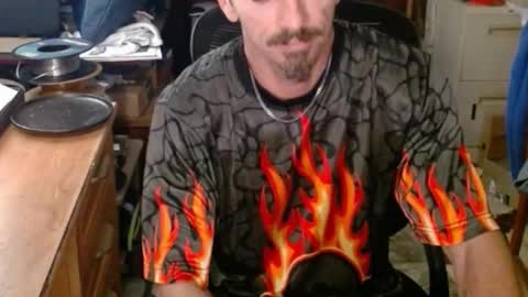 Nelson or ComicKing and sometime Peachy143 online show from 19, 2, 2025