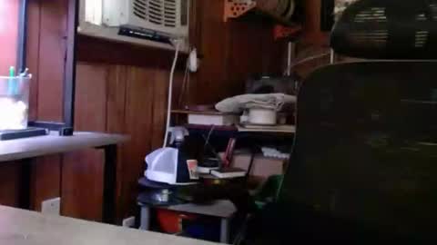 Nelson or ComicKing and sometime Peachy143 online show from 6, 10, 2025