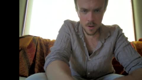 dreamy eyed lover online show from 14, 3, 2026