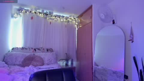 connie    online show from 11, 12, 2024