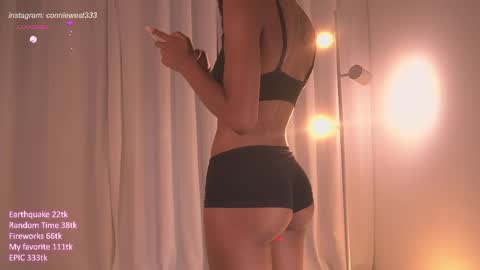   independent model online show from 23, 4, 2026