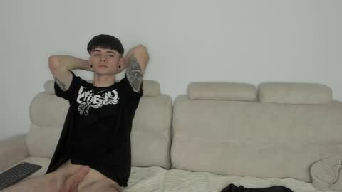 Snapshot of connor_and_angel chatting on 29, 5, 2026 connor_and_angel online show from 29, 5, 2026