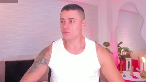 Snapshot of connorsmith_26 chatting on 27, 4, 2026 Connor Smith online show from 27, 4, 2026