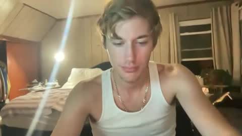 Snapshot of conortho96 chatting on 5, 10, 2025 conortho96 online show from 5, 10, 2025