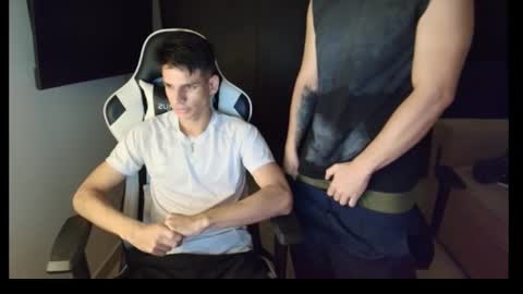 Snapshot of conradgrayson78 chatting on 27, 10, 2025 conradgrayson78 leonandresough online show from 27, 10, 2025