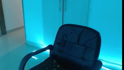 Snapshot of constantin_blessed_69 chatting on 16, 10, 2025 constantin_blessed_69 online show from 16, 10, 2025