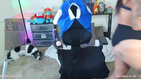Snapshot of controllercutie chatting on 30, 4, 2026 controllercutie online show from 30, 4, 2026