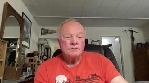 Snapshot of cookoosnest chatting on 16, 5, 2026 cookoosnest online show from 16, 5, 2026