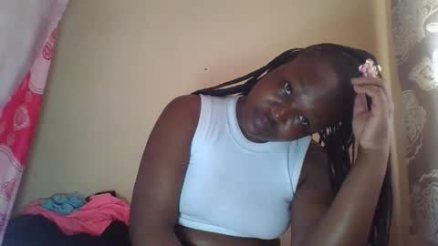 Snapshot of coolgirl001 chatting on 15, 9, 2025 coolgirl001 online show from 15, 9, 2025