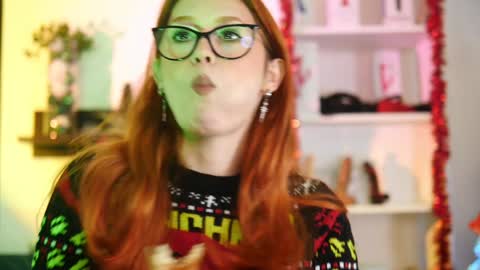 Snapshot of coolteacher chatting on 18, 12, 2024 Ginger The Cringer online show from 18, 12, 2024