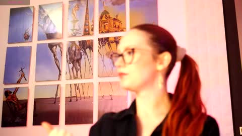 Snapshot of coolteacher chatting on 12, 9, 2025 Ginger The Cringer online show from 12, 9, 2025