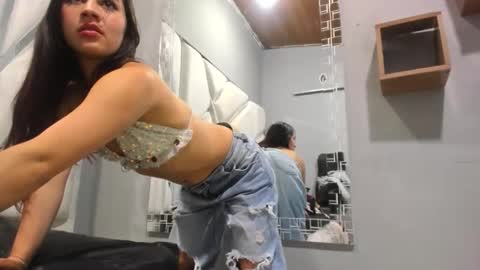 CooperEmma  online show from 2, 12, 2025