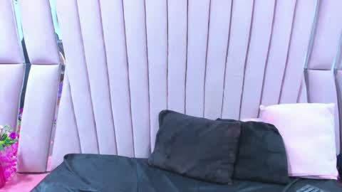 Snapshot of cooperemma_ chatting on 2, 6, 2026 CooperEmma online show from 2, 6, 2026