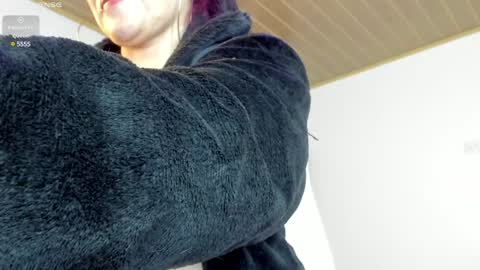 Snapshot of coquette_johnson chatting on 9, 1, 2025 Coquette Johnson online show from 9, 1, 2025