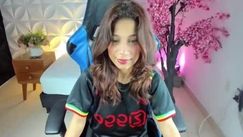  CORA  online show from 31, 1, 2025