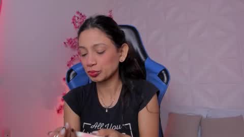  CORA  online show from 18, 2, 2026