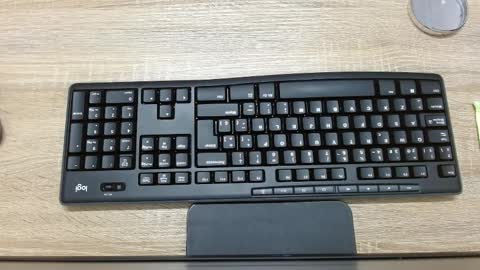 Coral Echeverri online show from 31, 3, 2026