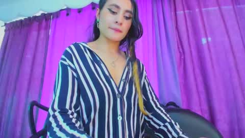 Coral  online show from 8, 1, 2025