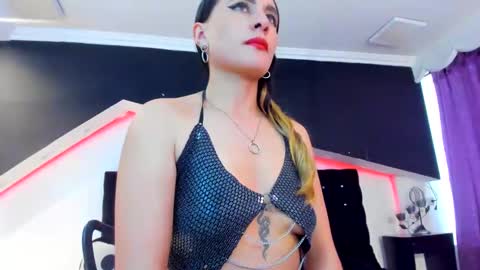Coral  online show from 16, 1, 2025