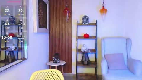 Snapshot of coral_lise chatting on 6, 11, 2025 Coral online show from 6, 11, 2025