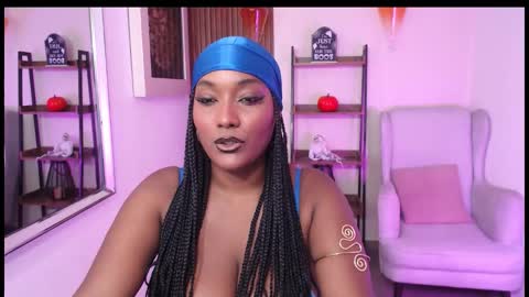 Snapshot of coral_lise chatting on 10, 11, 2025 Coral online show from 10, 11, 2025