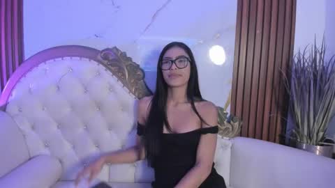 Coralie Bronson online show from 11, 11, 2025