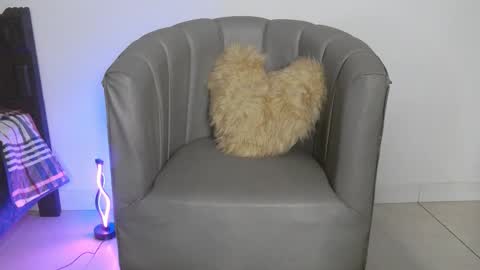 Coralie Bronson online show from 5, 3, 2026