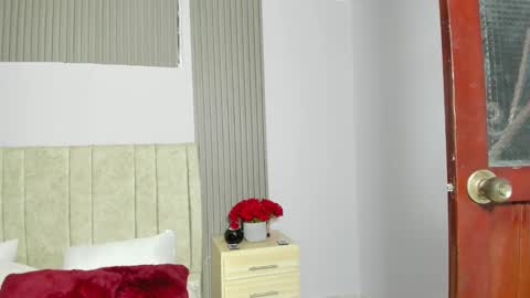 Snapshot of coraline_hot18 chatting on 28, 1, 2025 coraline hot18 online show from 28, 1, 2025