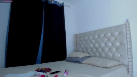 Snapshot of coralinej0nes chatting on 18, 9, 2025 Coraline online show from 18, 9, 2025