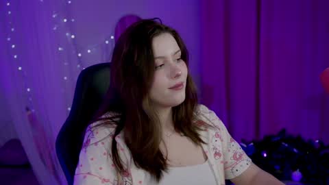 little girl who is always right or Coraline online show from 25, 12, 2024