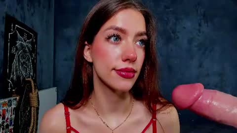 Snapshot of coralinelee chatting on 7, 8, 2026 In world ha-ha I am he-he A lot of content and live broadcasts from this day For the fan club viewing privates is free online show from 7, 8, 2026