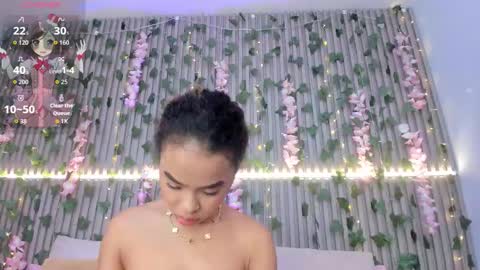 coralineross_ online show from 14, 11, 2025