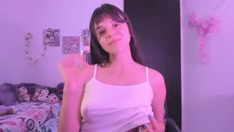 Coraline uwu     Bienvenidos al dulce mundo de Coraline    Hola amores soy Coraline  Una chica  tierna juguetona online show from 6, 3, 2026
