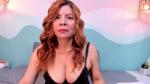 corina_taylor12 online show from 18, 4, 2026
