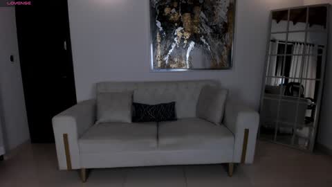 Corinne Russo online show from 27, 1, 2025