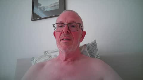 Snapshot of coriolis1957 chatting on 25, 7, 2026 coriolis1957 online show from 25, 7, 2026