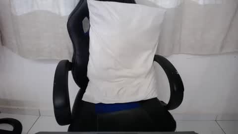 corolaxxl online show from 6, 11, 2025