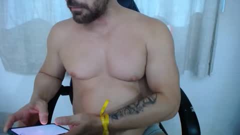 corolaxxl online show from 11, 1, 2026