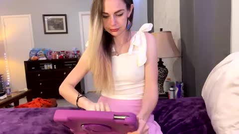 corolineclovr_and_kirkinator online show from 28, 2, 2026